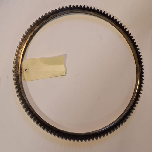 Wieniec koła zamachowego 2011.jpg